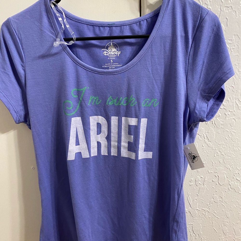 Disney little mermaid shirt, size Small , purple